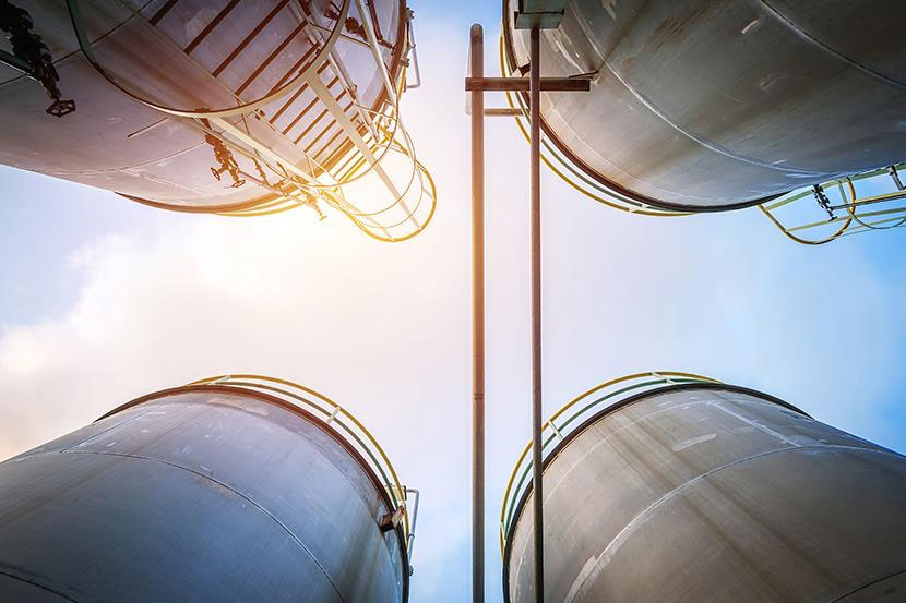 Przemysł chemiczny i instalacje gazów reaktywnych